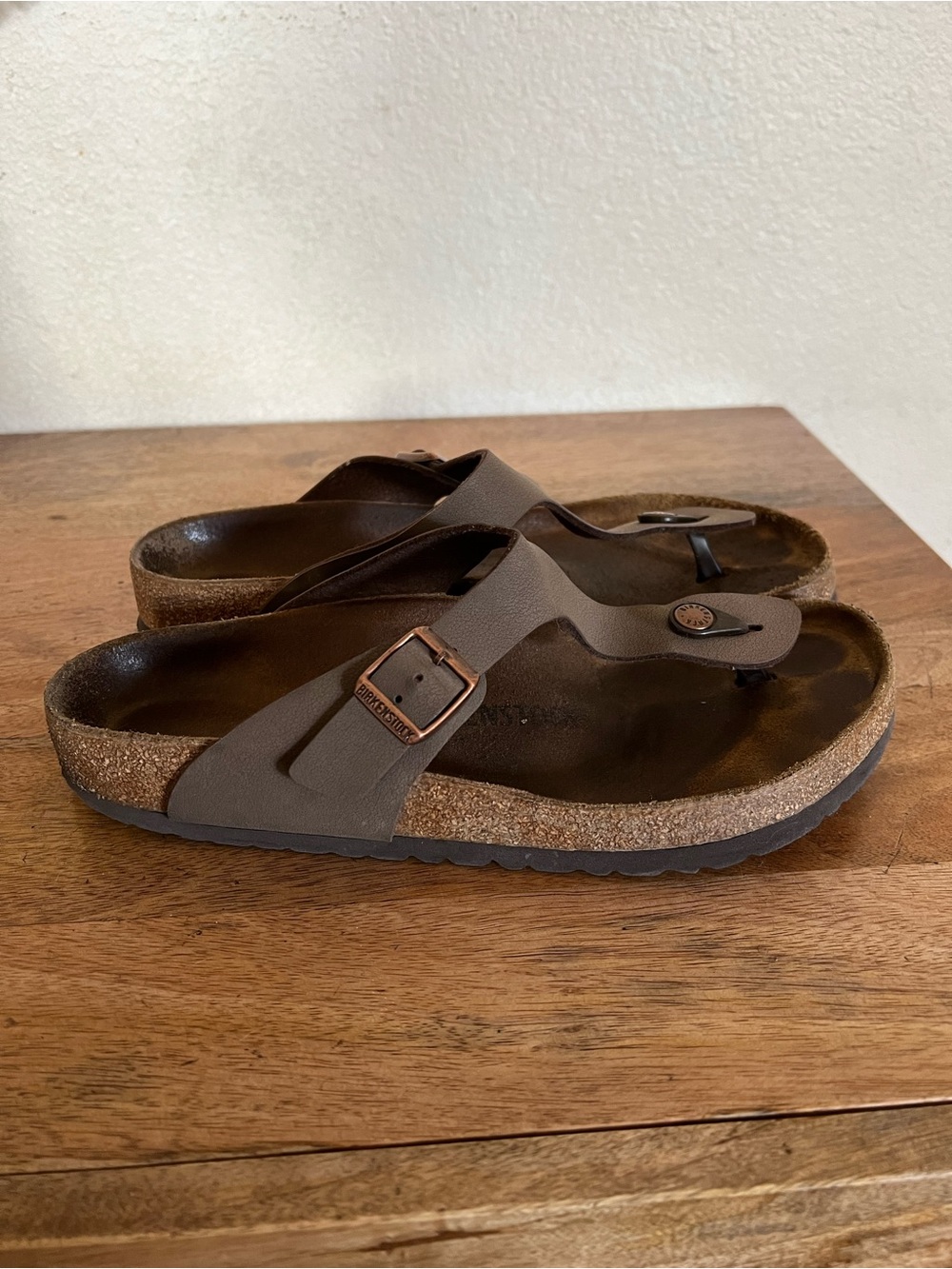 Birkenstock Gizeh Birkibuc Mocha Sandals Size Women's US 11–11.5 Regular Fit